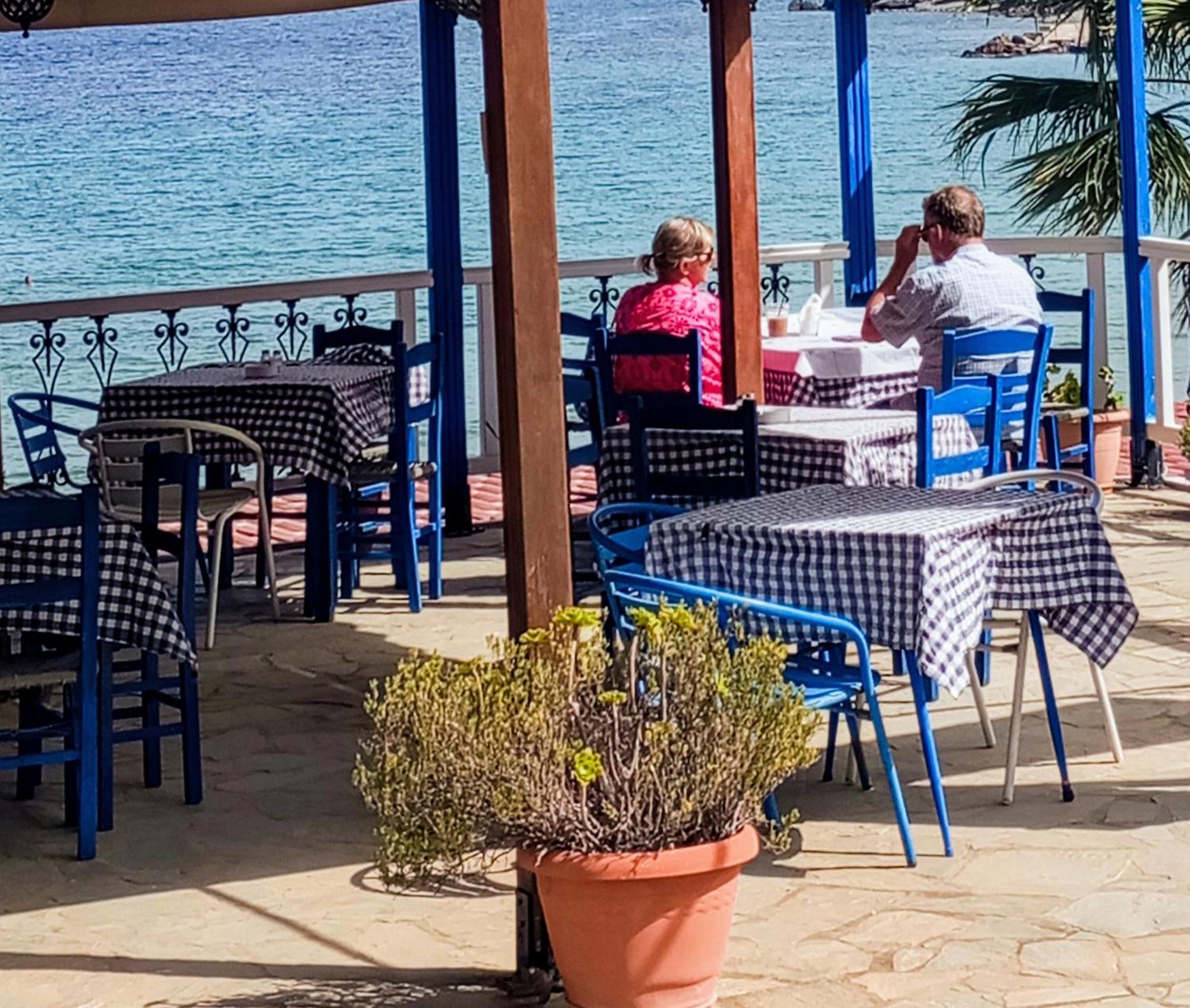 Svetlana&Michalis Oasis Hotel Agia Marina  Exteriör bild