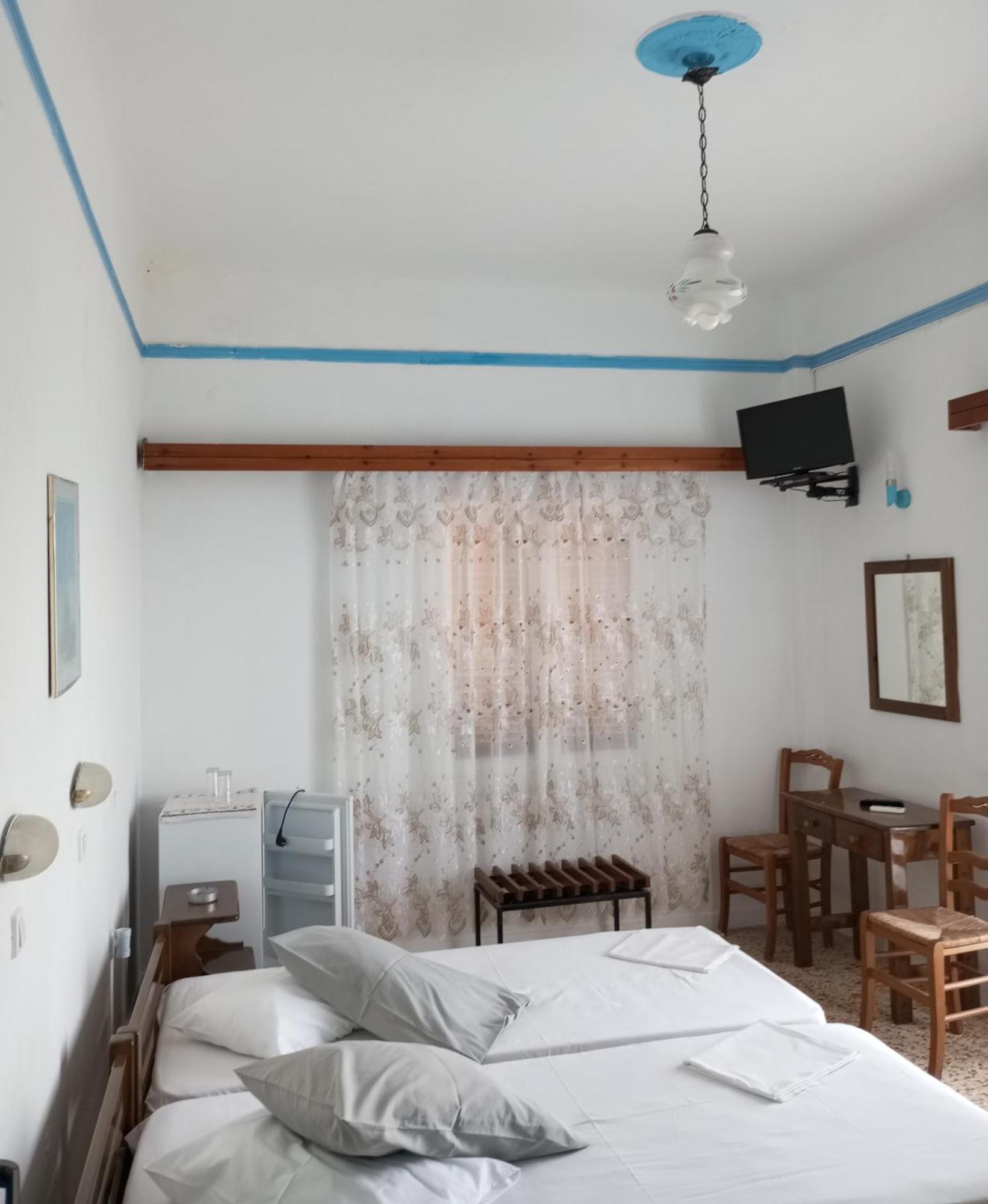Svetlana&Michalis Oasis Hotel Agia Marina  Exteriör bild